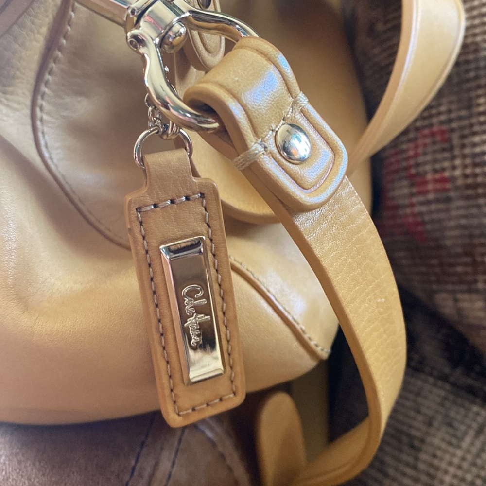 Cole Haan Gold/yellow crossbody bag - like new - Picture 6 of 11